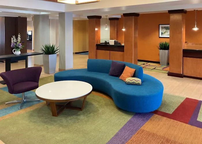 Comfort Inn & Suites Ankeny - Des Moines