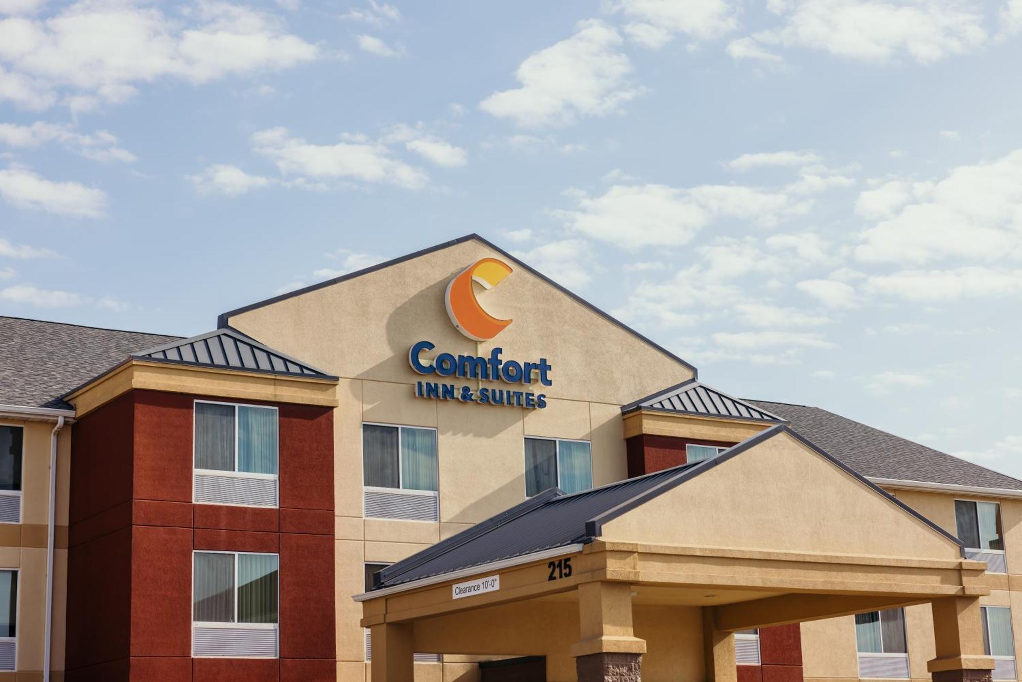 Hotel Comfort & - Des Moines