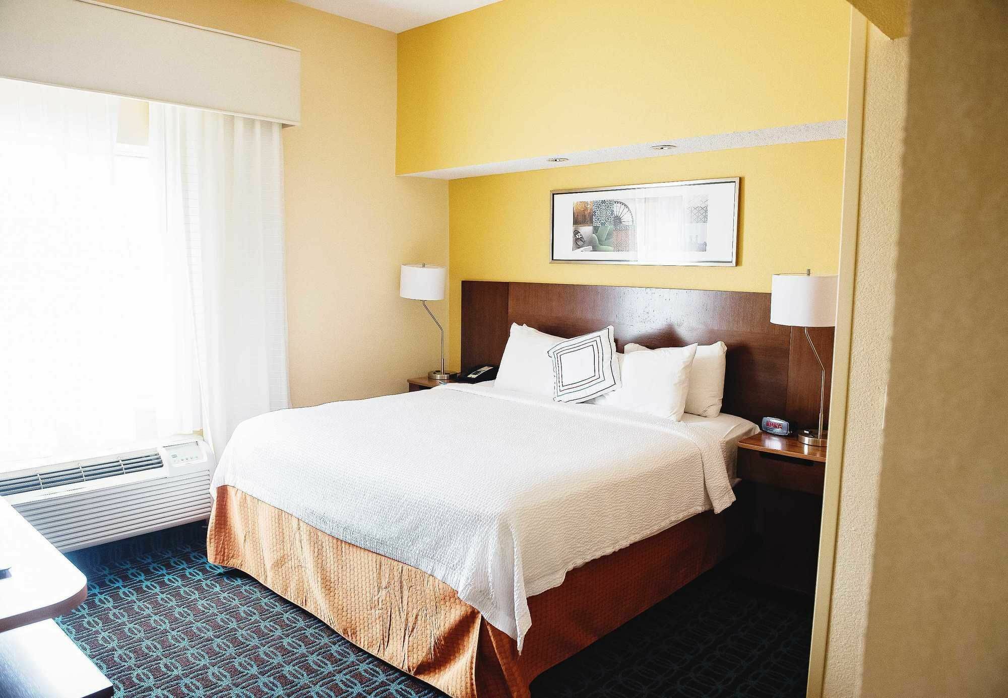 Comfort & - Des Moines Hotel Ankeny